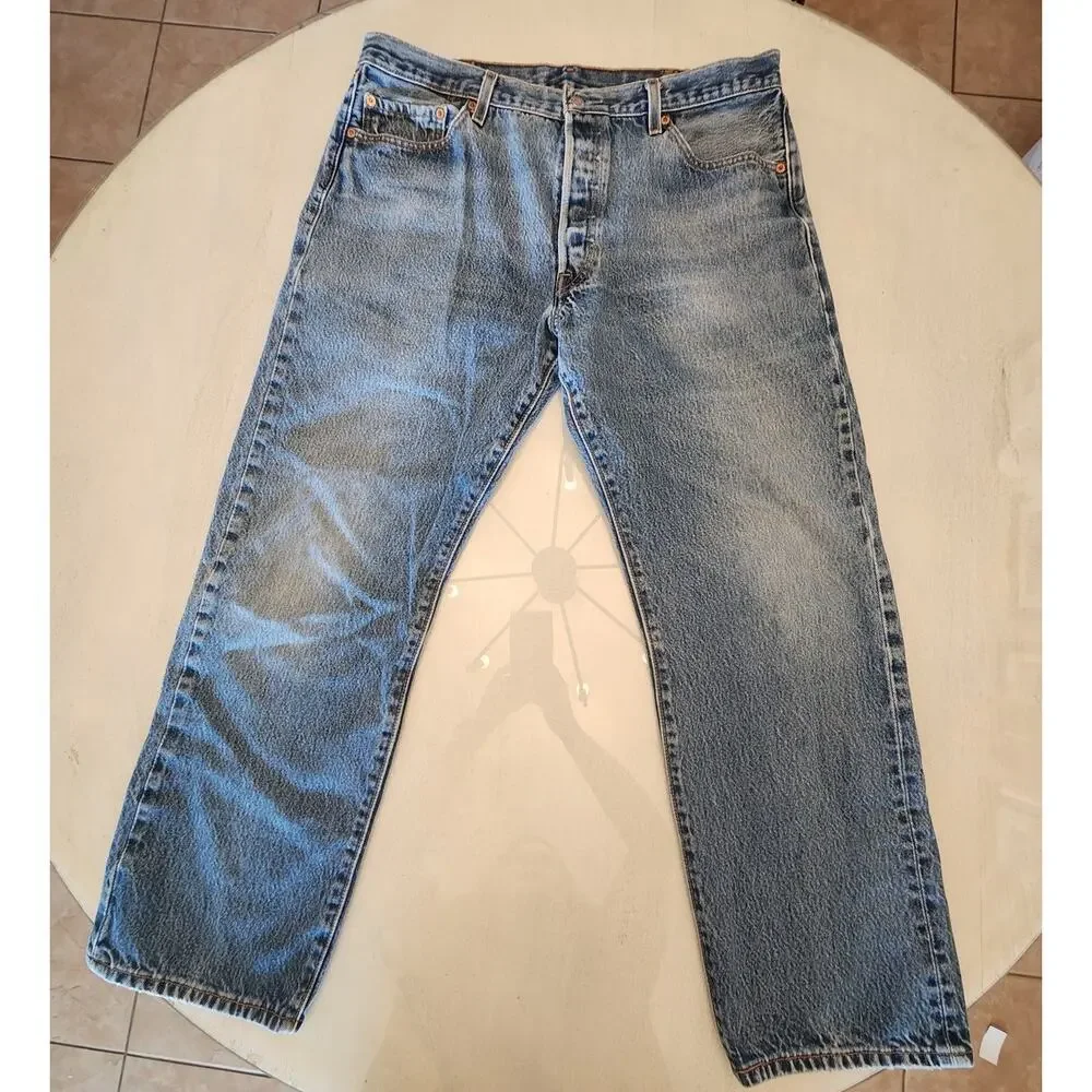 Levis 501 XX Jeans Mens 38x32 Light Wash Denim Button Fly - Picture 2 of 12
